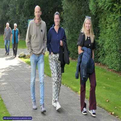 p1290163-standard.jpg