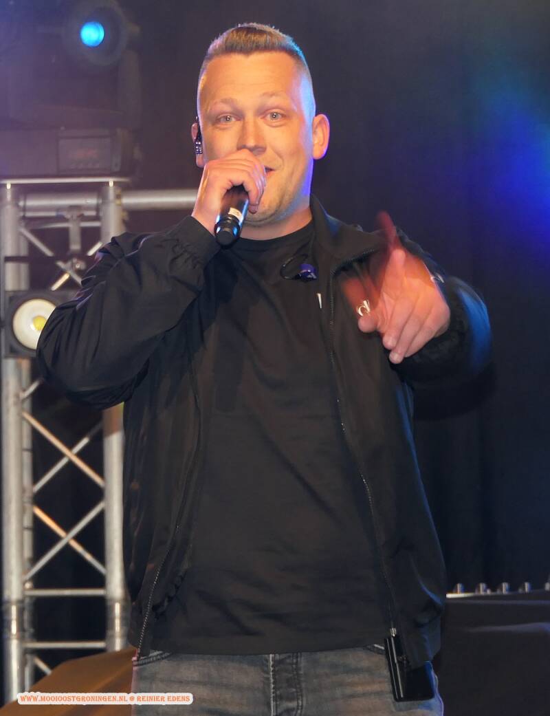 p1300963-standard.jpg