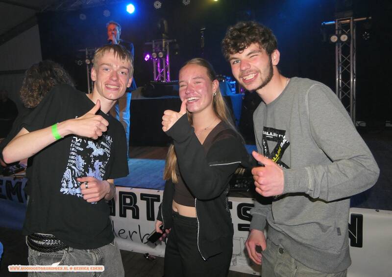 p1310204-standard.jpg
