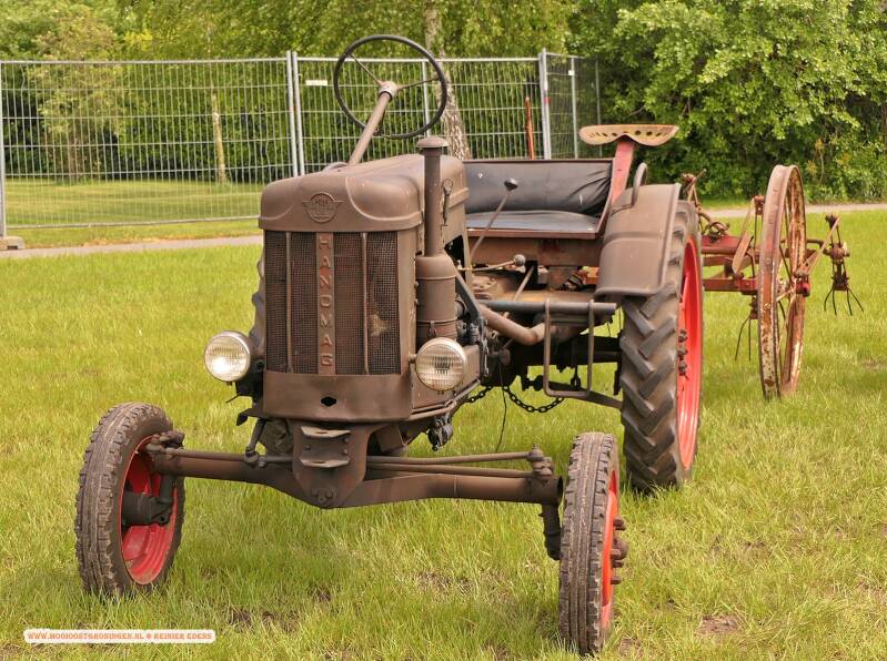 p1310679-standard.jpg