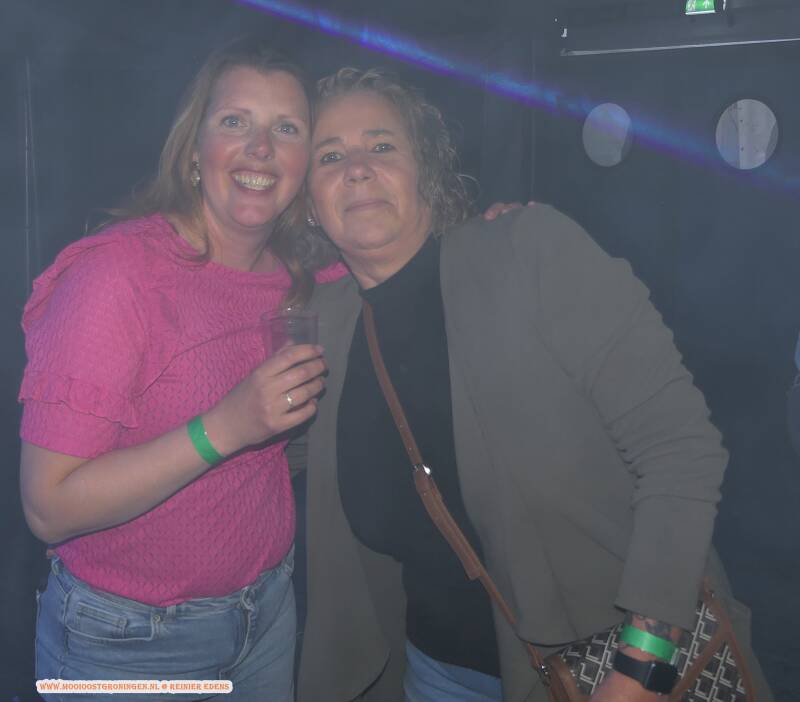 p1310879-standard.jpg