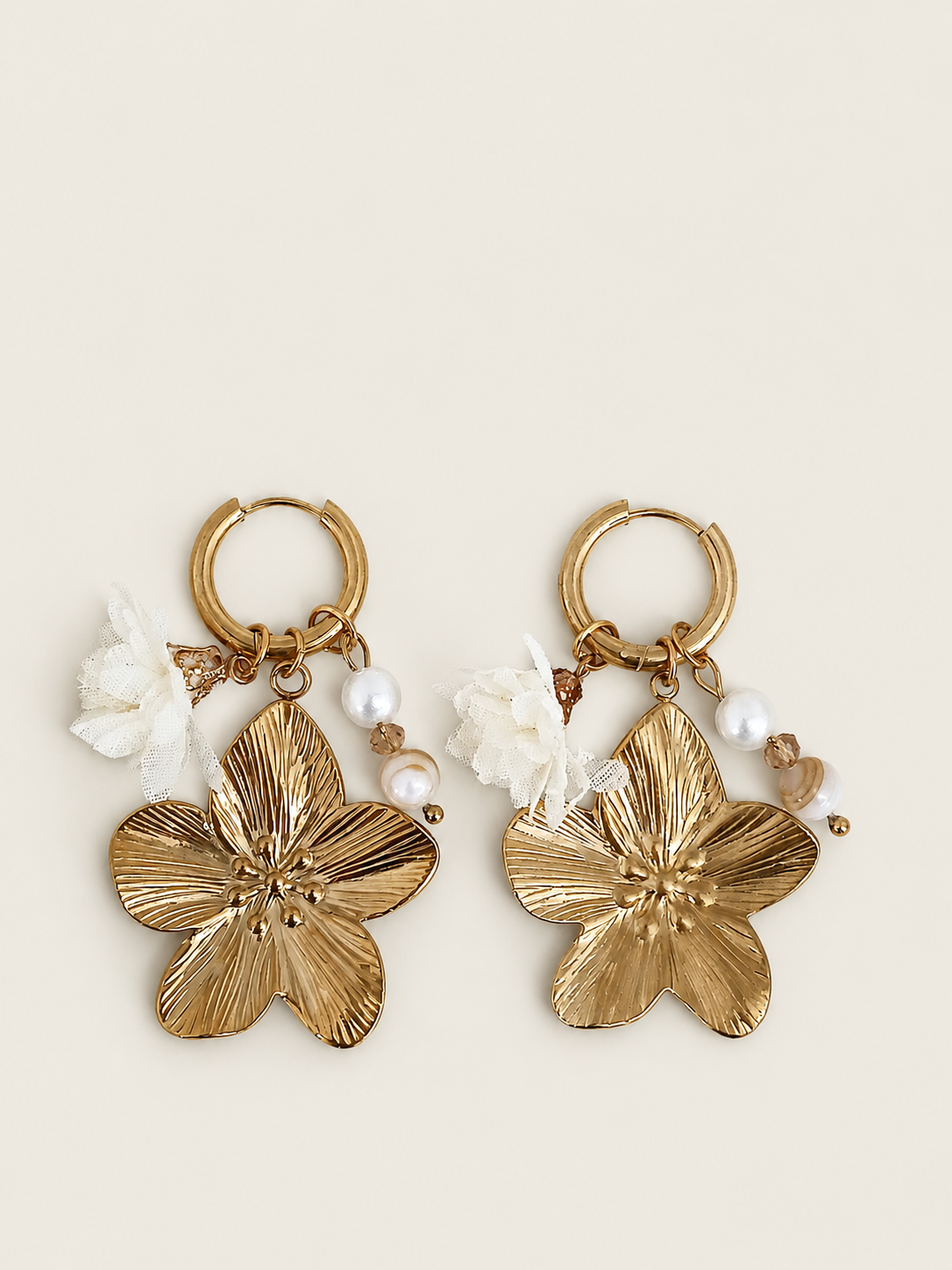 Jenny Flower oorbellen - stainless steel - goudkleurig