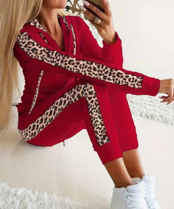 Plus Size Women Jogger Set - Red