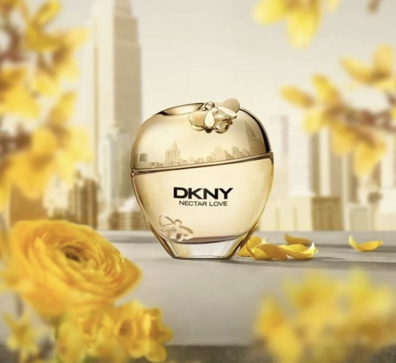 DKNY women perfume. 3.4 fl oz.
