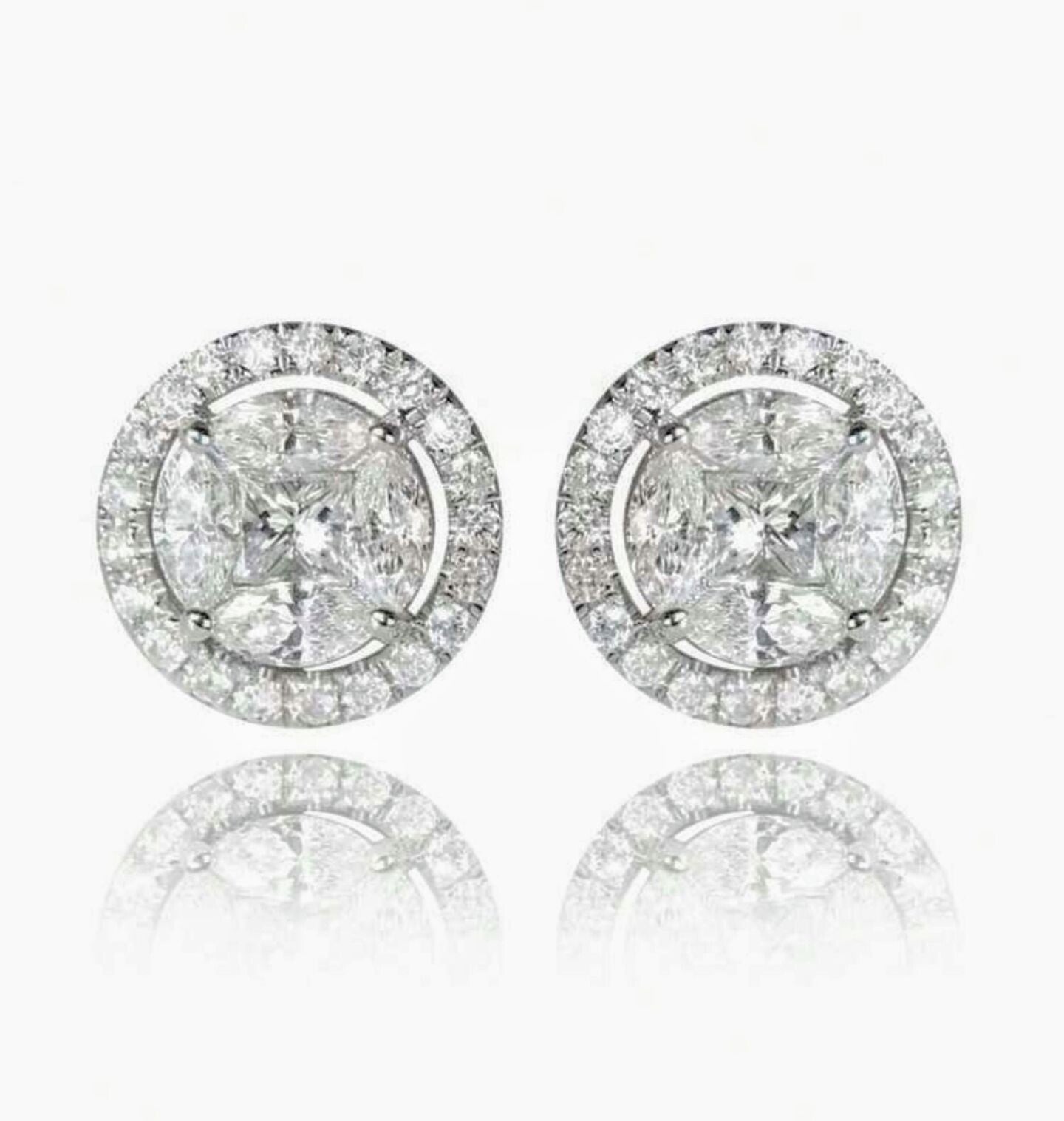 Fashion diamond stud earrings - Silver