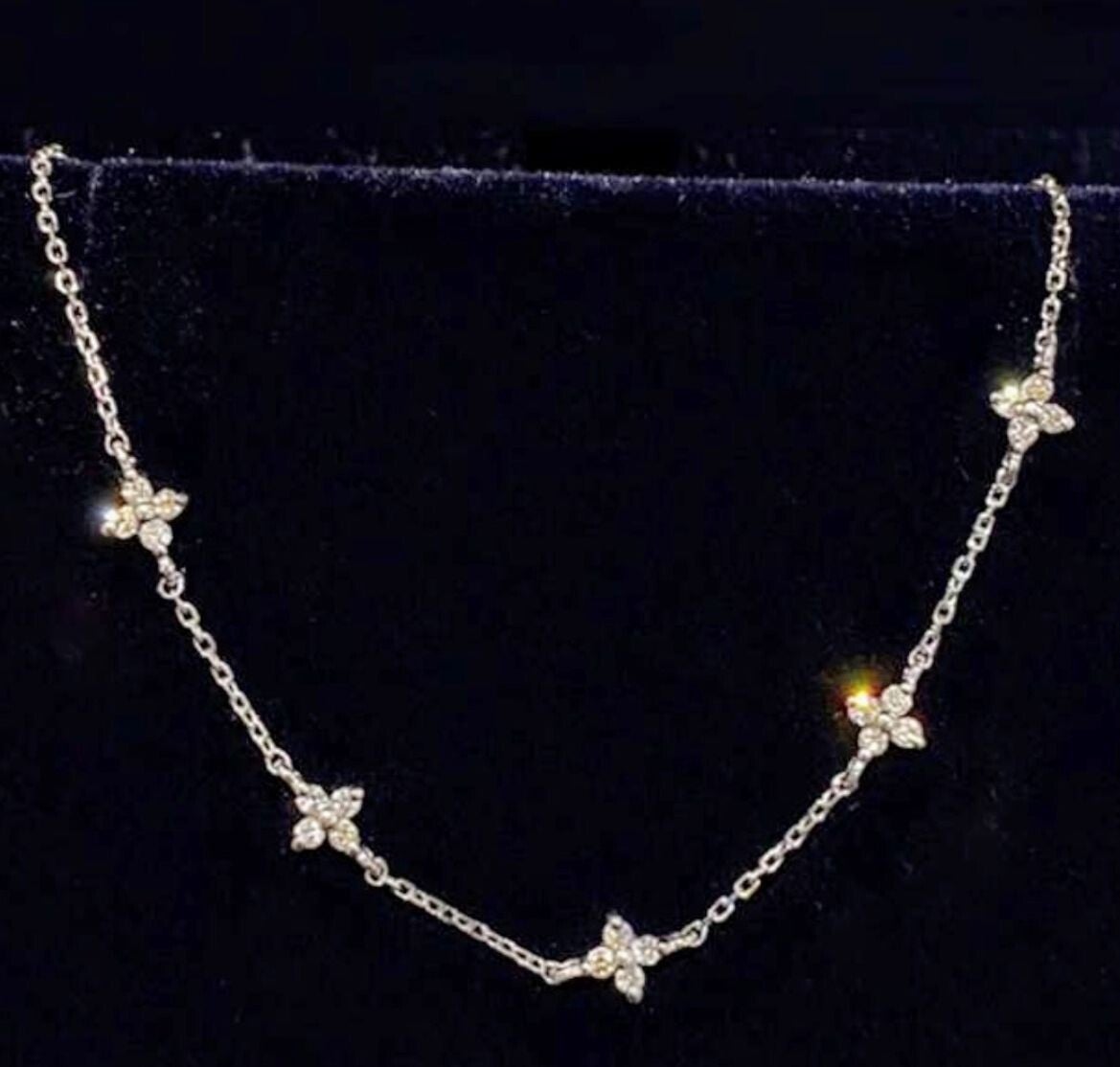 Four leaf clover necklace - Silver