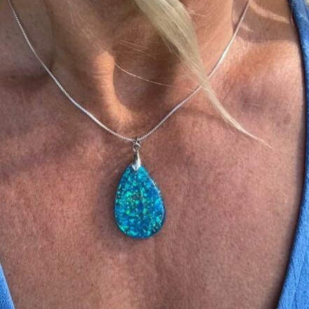 Tropfenkette mit Opalglitzer