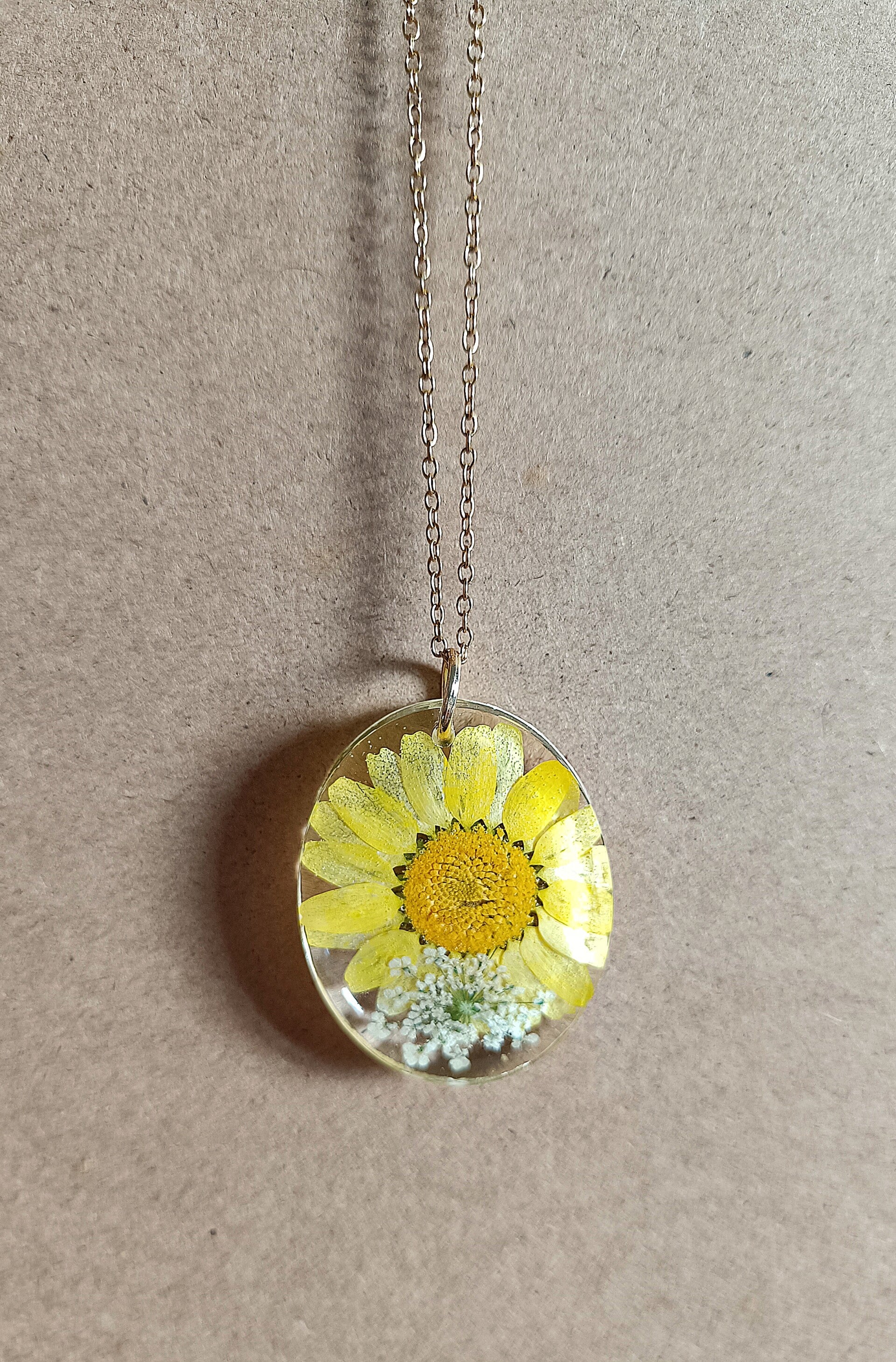Collier éclosion