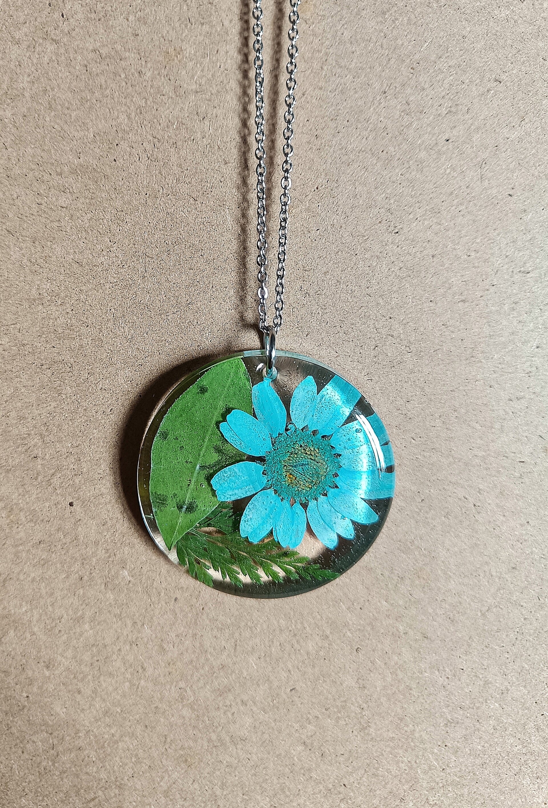 Collier éclosion