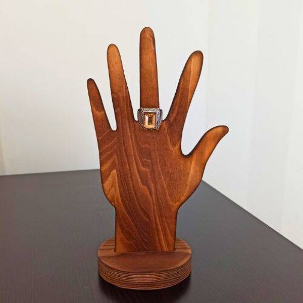 Amber Stone Ring – Elegant Unisex Design