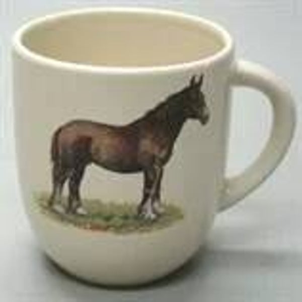 Paard staand, groot 270 ml.