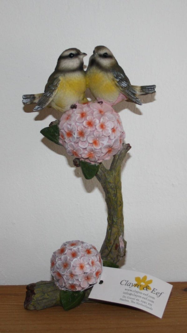 Vogels op stam met bloemen 10 x 6 x 19 cm Polyresin