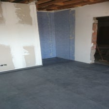003319006-1.jpg