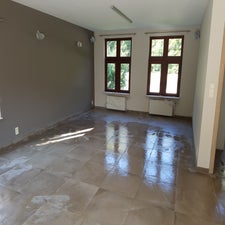 006198001-1.jpg
