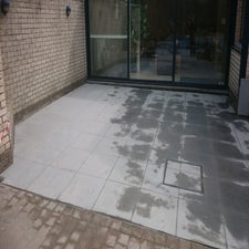 004282001-1.jpg