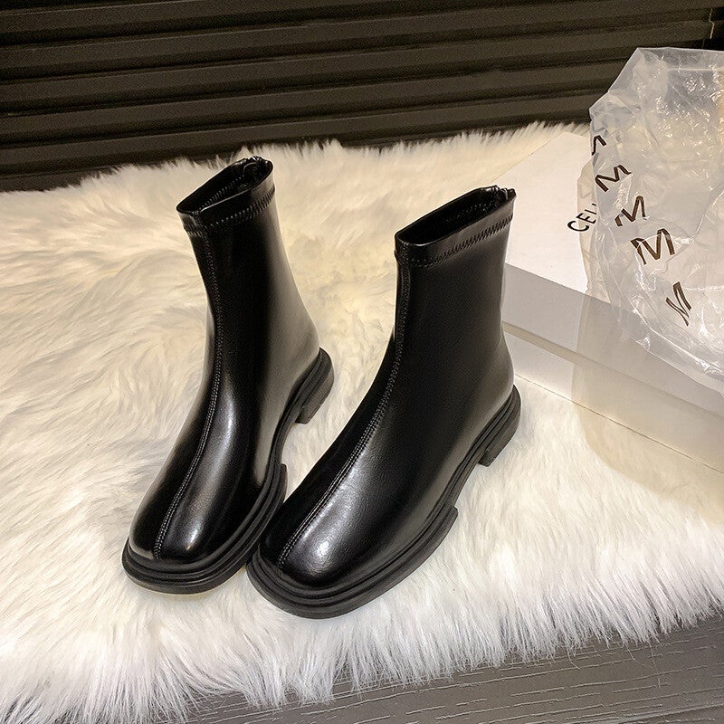 Chelsea-Stiefel mit dickem Absatz, im britischen Stil