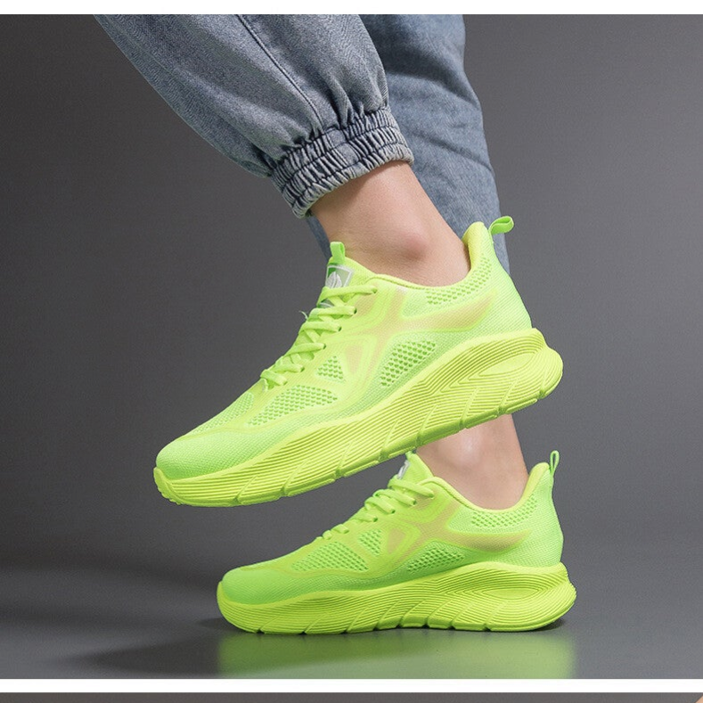 Gestrickte Sportschuhe - Unisex Modell