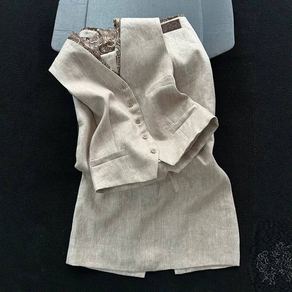 Damen Business Set - Weste & Rock