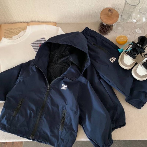 Kinder Outfit - Jacke & Hose