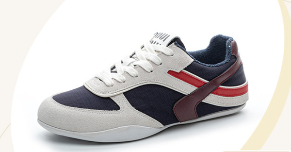 Damen Sneaker im Miu Design