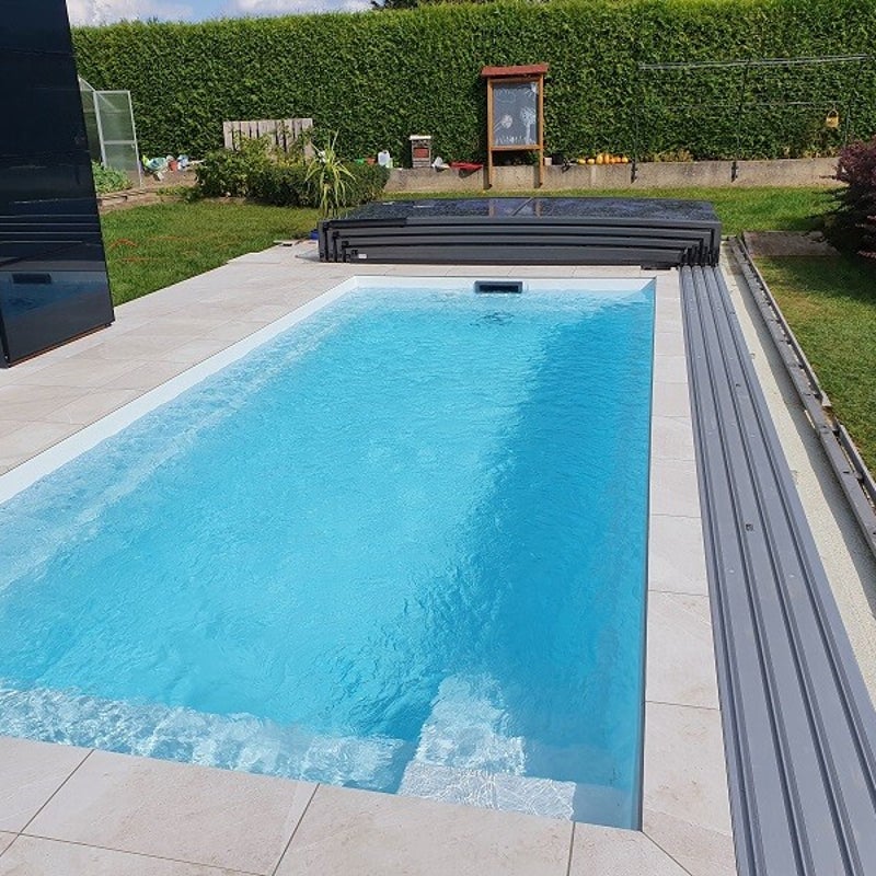 skimmermitterrapoolberdachung.jpg
