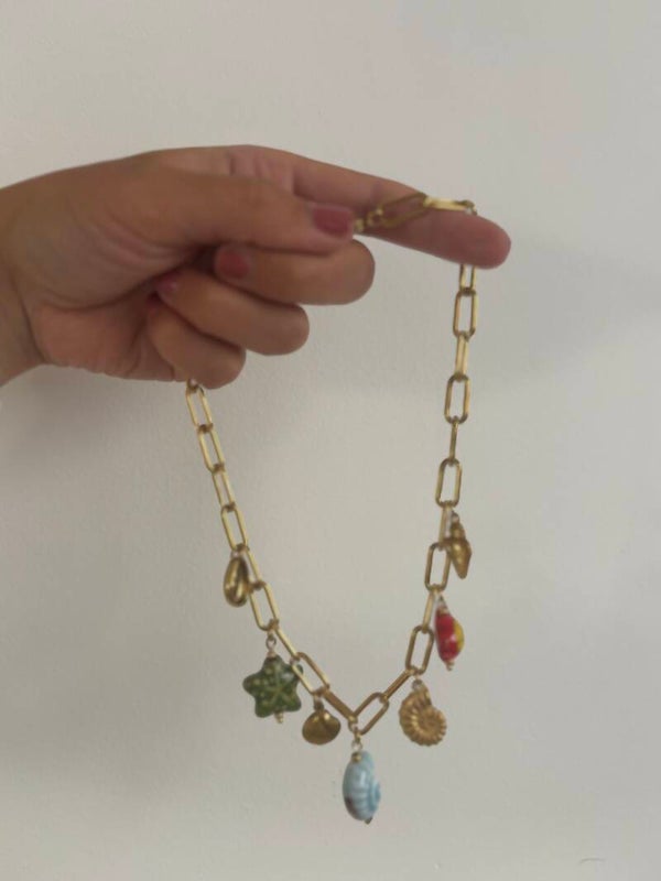 Bedelketting schelpjes