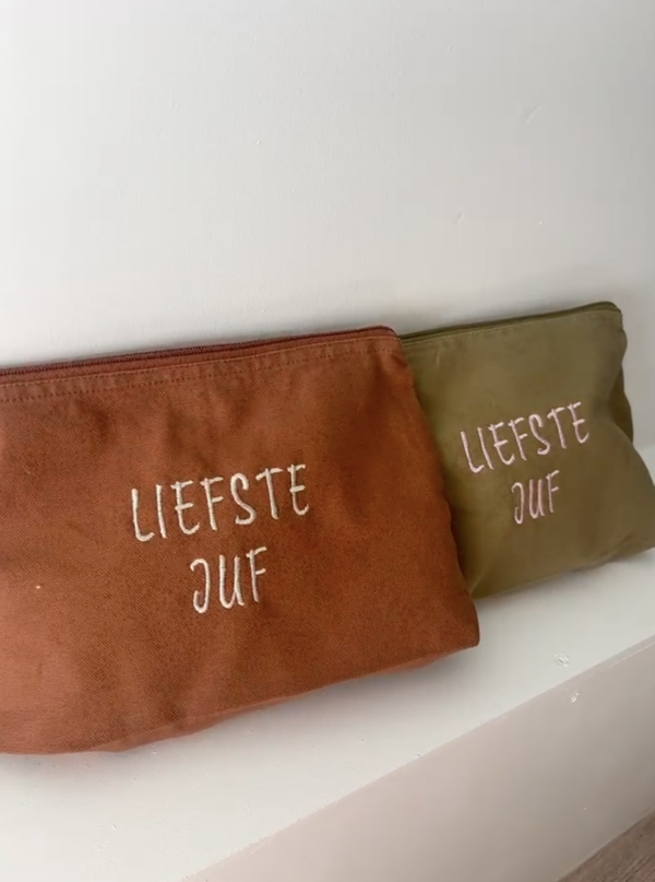 Grote toilettas LIEFSTE JUF/MEESTER