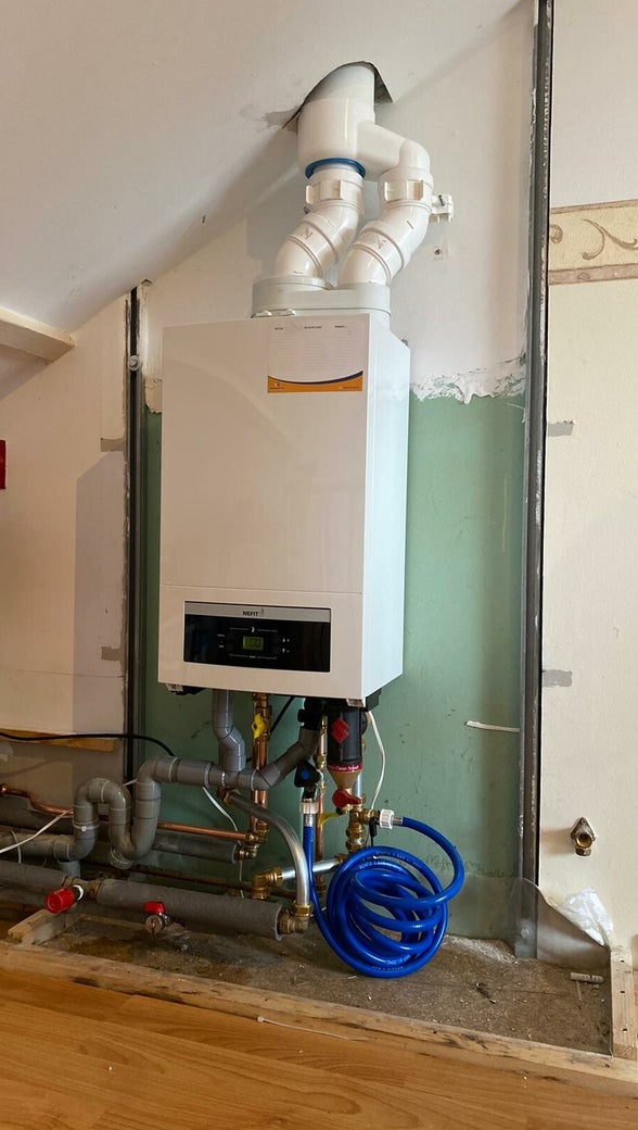 Nefit proline montage. Woudenberg Rovimax Totaal installatie