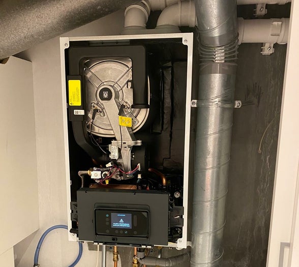 Installatie, Ecotec plus cw5+ in Amersfoort. Rovimax.nl