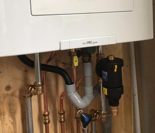 cv ketel plaasten Amsterdam Vaillant ecotec pure. Rovimax.nl