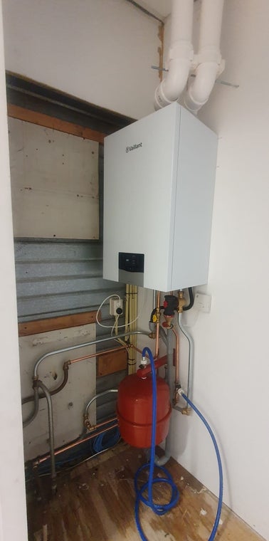 Cv, ketel Utrecht spoed, Spoedmontage cv ketel, Vakkundige installatie, Snelle montage, Cv ketel kopen Utrecht, Cv ketel Montage Utrecht, Cv ketel Plaatsen Utrecht, Cv ketel vervangen Utrecht, Cv ketel installatie Utrecht, Nieuw cv ketel Utrecht.