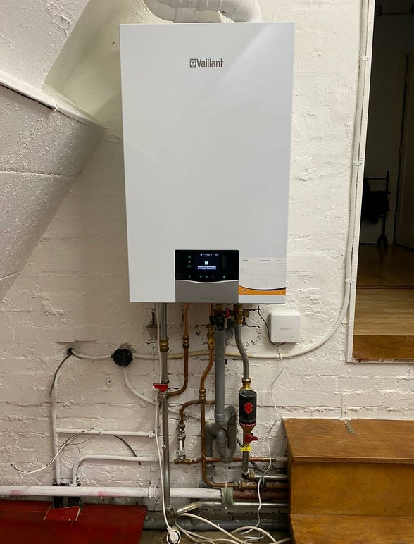 Plaatsen van de, Ecotec plus cw5 in Amersfoort. Rovimax.nl