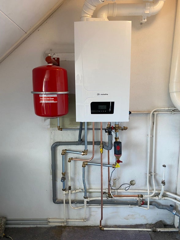 Cv, ketel Amersfoort spoed, Spoedmontage cv ketel, Vakkundige installatie, Snelle montage, Cv ketel kopen Amersfoort, Cv ketel Montage Amersfoort, Cv ketel Plaatsen Amersfoort, Cv ketel vervangen Amersfoort, Cv ketel installatie Amersfoort, Nieuw cv ketel