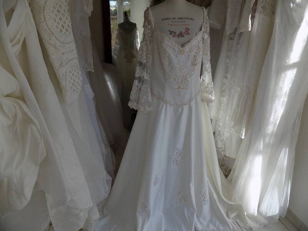 Robe de marié pour grande taille de la marque Miss kelly