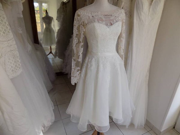 Robe de cérémonie de la marque églantine création