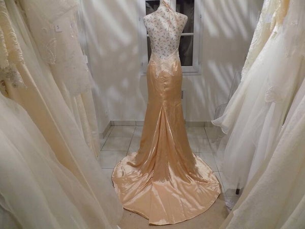 Robe de cérémonie