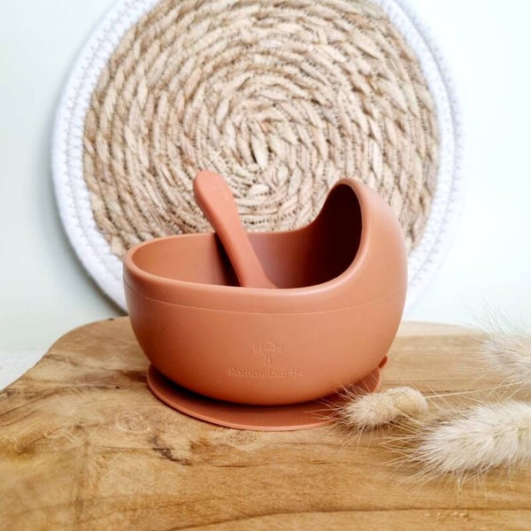 Siliconen kom met zuignap en lepel - roest