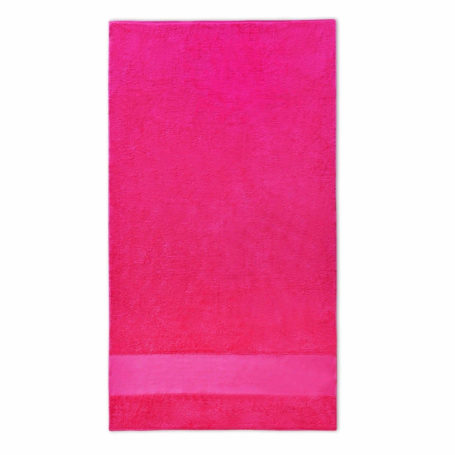 Badlaken fuchsia 70 x 140 cm met naam