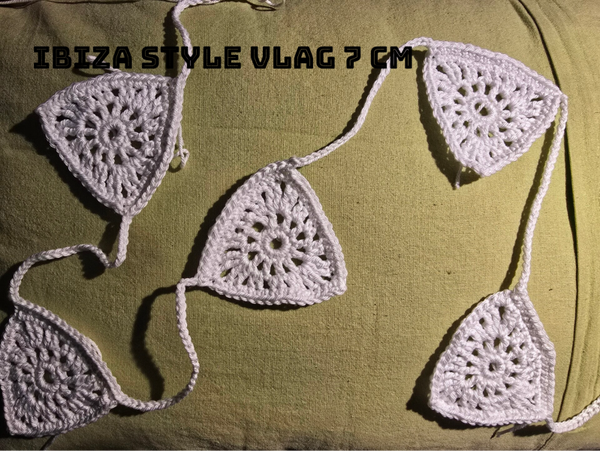 Gehaakte Ibiza stye witte vlag klein