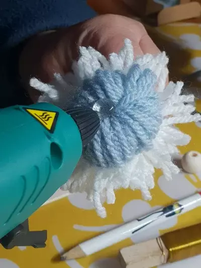 Knutselen Blije bij themakisten 