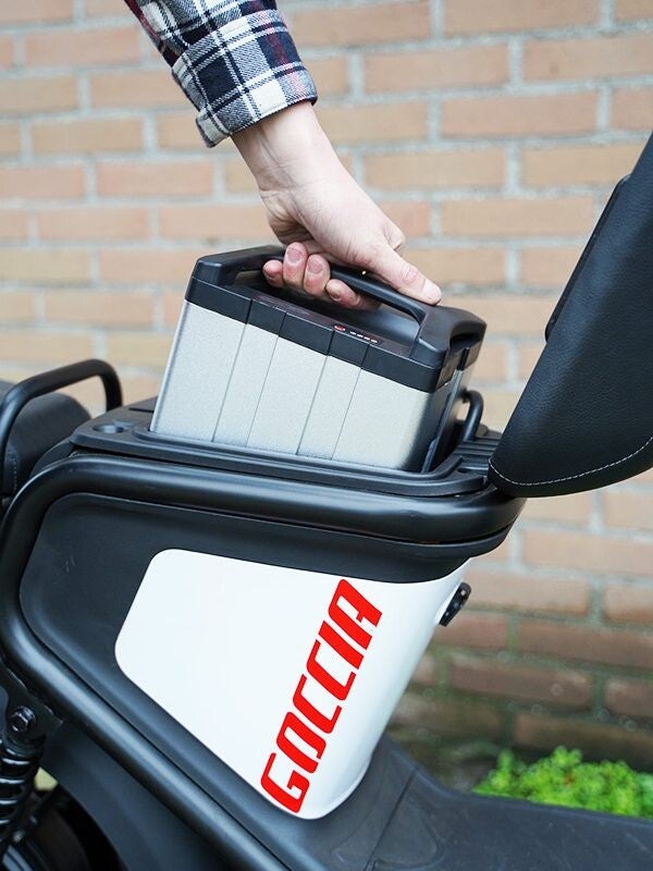 Extra accu: 20Ah AGM Goccia GEV 1000