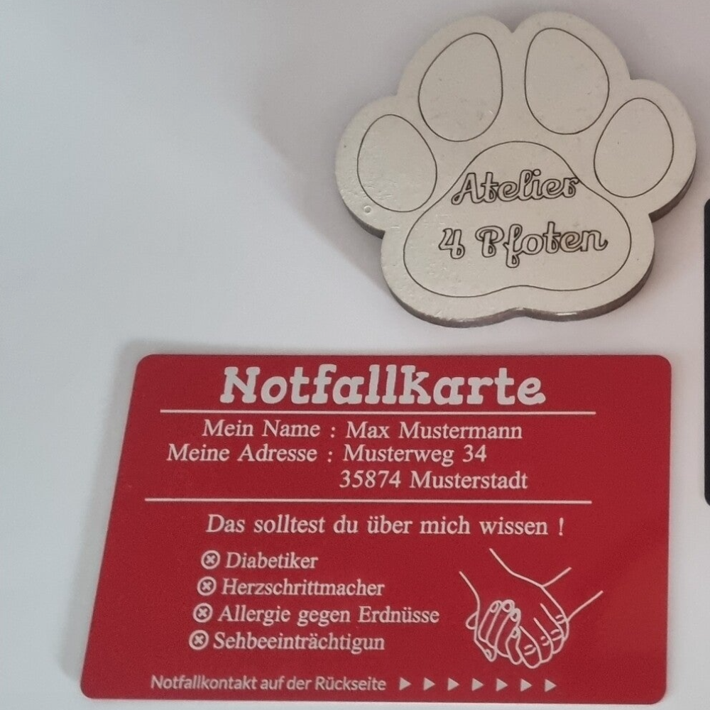 Gravierte Notfallkarte aus Metall – für Senioren & Menschen mit Beeinträchtigung