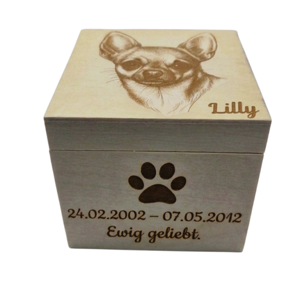 Personalisierte Tierurne aus Holz mit Wunschgravur