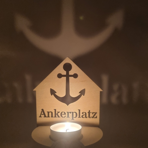 Anker Lichtspiel Haus mit Sockel Teelichthalter