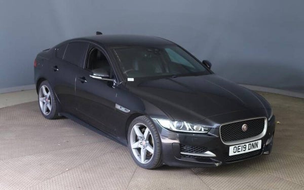 Jaguar XE R-Sport (2019) 2.0d R-Sport Saloon 4dr Diesel Auto Euro 6 (s/s) (180 ps)