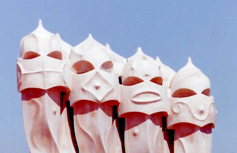 Faces &amp; Masks