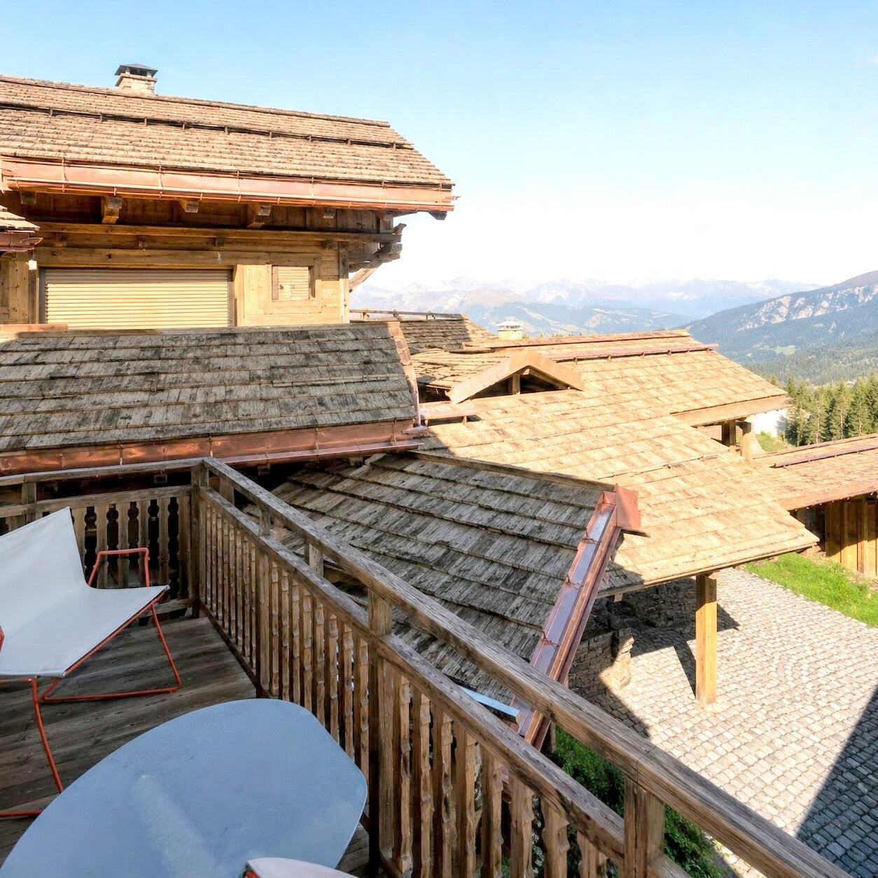 RIZZI Architecture – conception, rénovation, extension et architecture intérieure de maisons, chalets, appartements et bâtiments professionnels, du traditionnel au contemporain, en Savoie, Haute-Savoie et Hautes-Alpes : Tarentaise, Maurienne, Beaufortain,