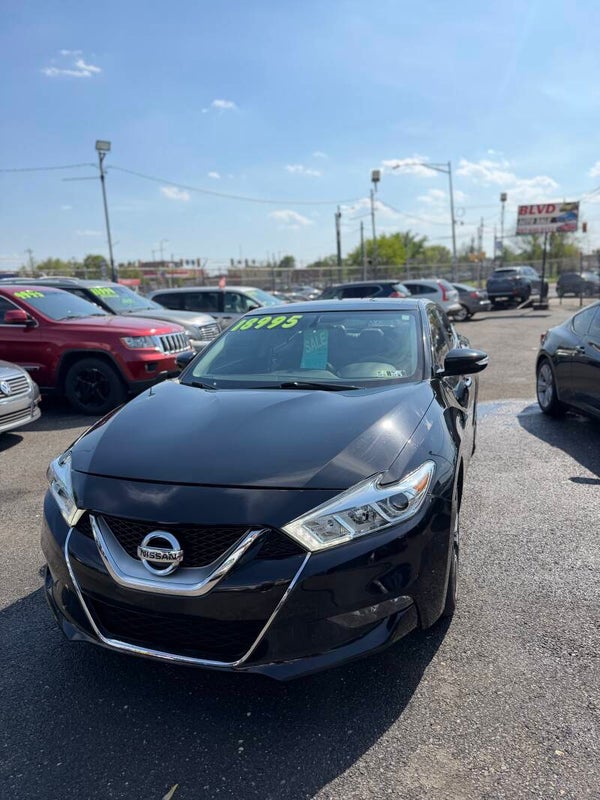 NISSAN MAXIMA SL