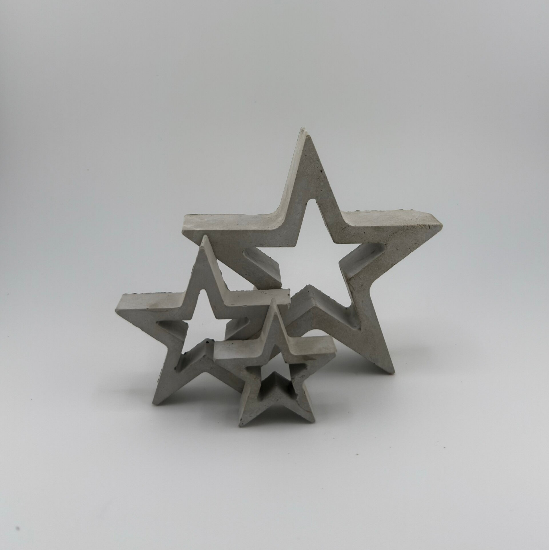 Betonstern hohl– Deko in 3 Größen