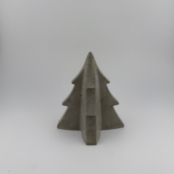 Großer Beton-Tannenbaum – Moderne Weihnachtsdeko